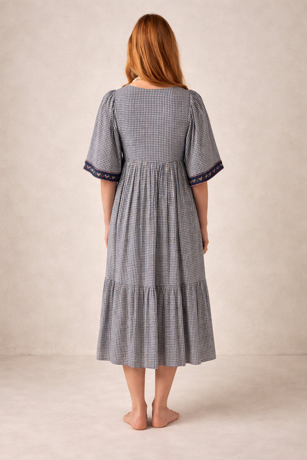 Abito Quadretti Blu con Ricami Augusta Maison Hotel