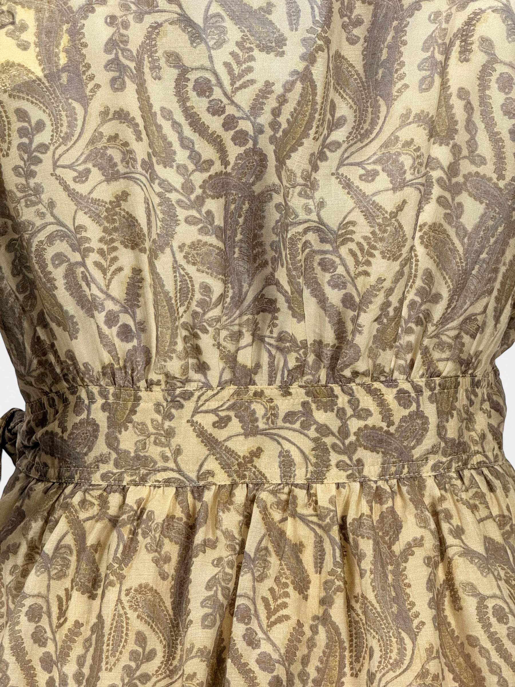 Mini Dress Fantasia con Cintura in Vita Fondo Beige Teodora Baash