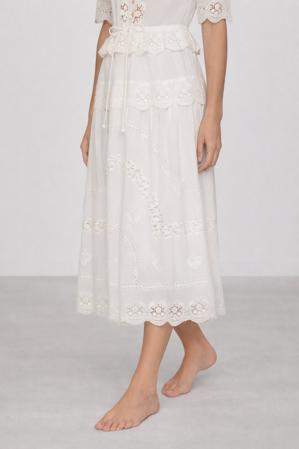 Abito Midi Sofia in Cotone Leggero con Ricami e Pizzo, SEA New York