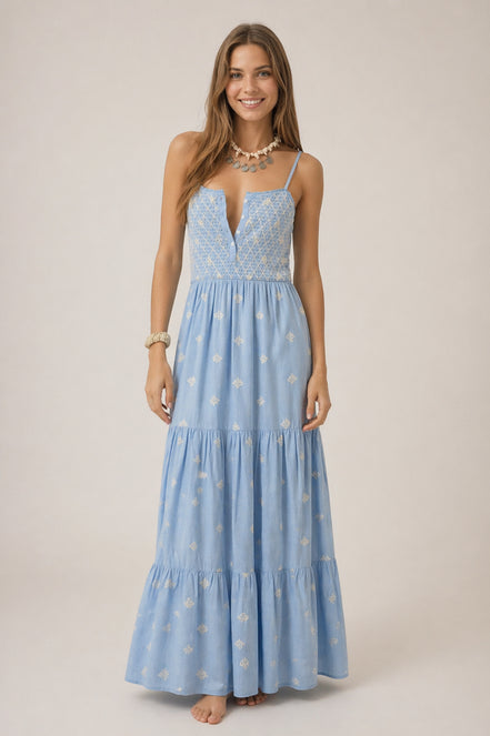 Maison Hotel, Abito Celeste in Cotone con Spalline e Punto Smock Etta