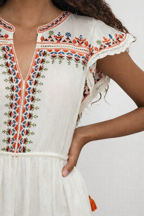 MABE Apparel, Abito in Cotone con Ricami Rani