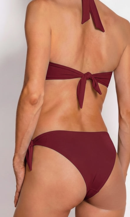 Delfina, Bikini con Top all'Americana Gusty