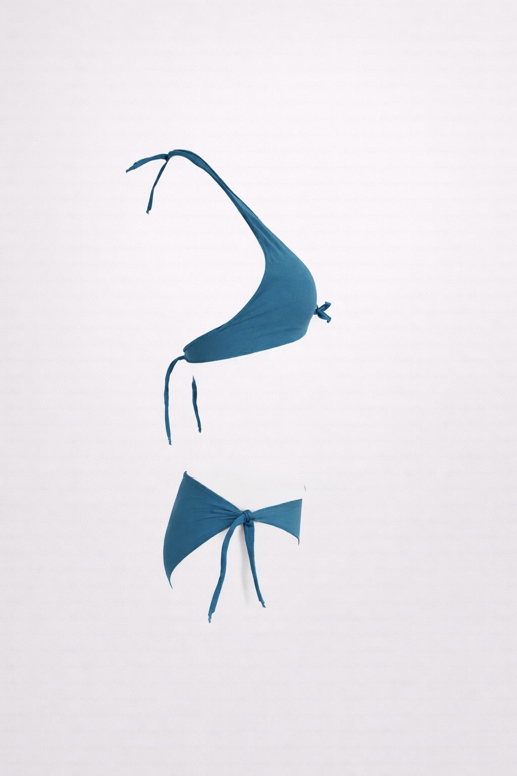 Isole & Vulcani, Bikini Ossidiana