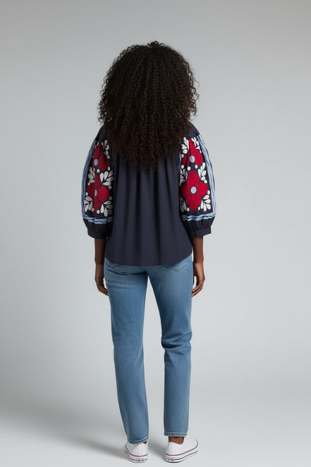 Blusa Popeline Navy con Ricami e Maniche al Gomito Oxo Antik Batik