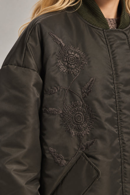 Antik Batik, Bomber over con ricami Kilmer