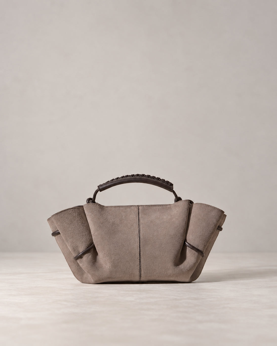 Hereu, Borsa piccola a tracolla e a mano in suede Mini Arta