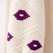 Benaras, Camicia Coreana Over in Lino con Ricami a Contrasto