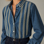 Maison Hotel, Camicia in Denim con Ricami a Contrasto Zach