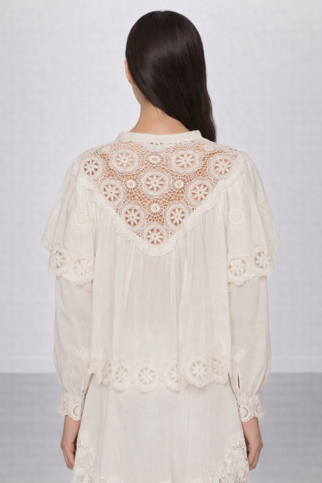 Camicia Sofia con Laccetto sullo Scollo e Ricami, SEA New York