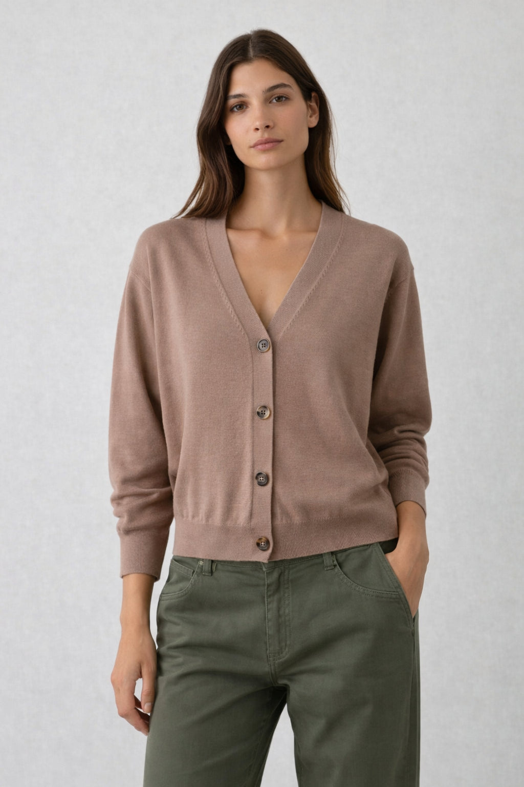 Cardigan a V in Lana Merino Soeur