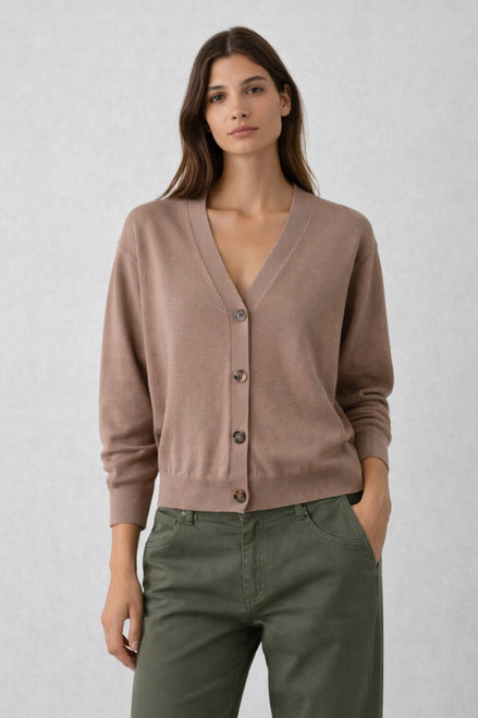 Cardigan a V in Lana Merino Soeur