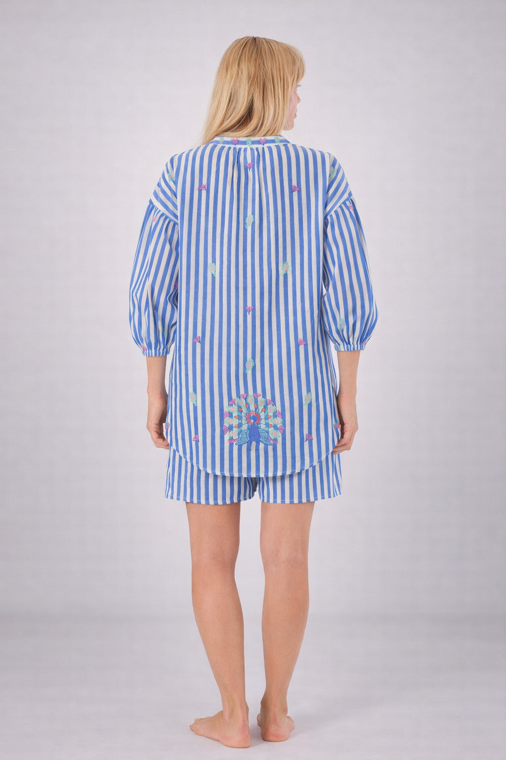 Camicia Coreana Bastoncino con Ricami Nimo with Love