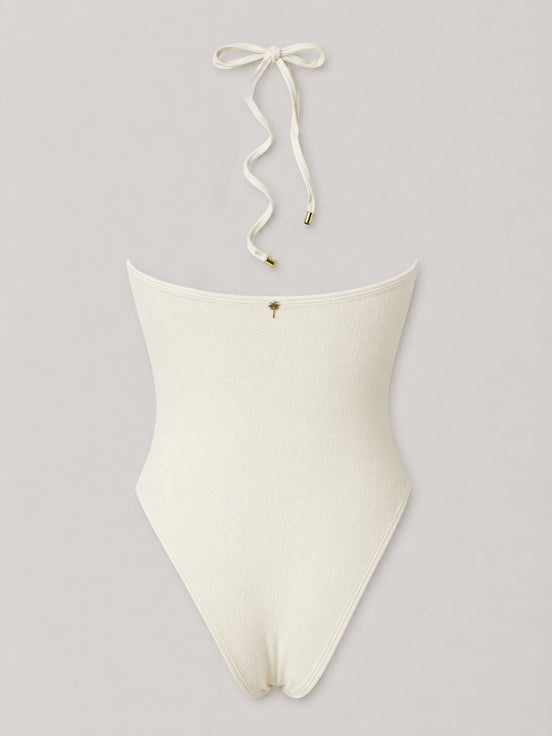 Agua de Coco, Costume Intero Palha