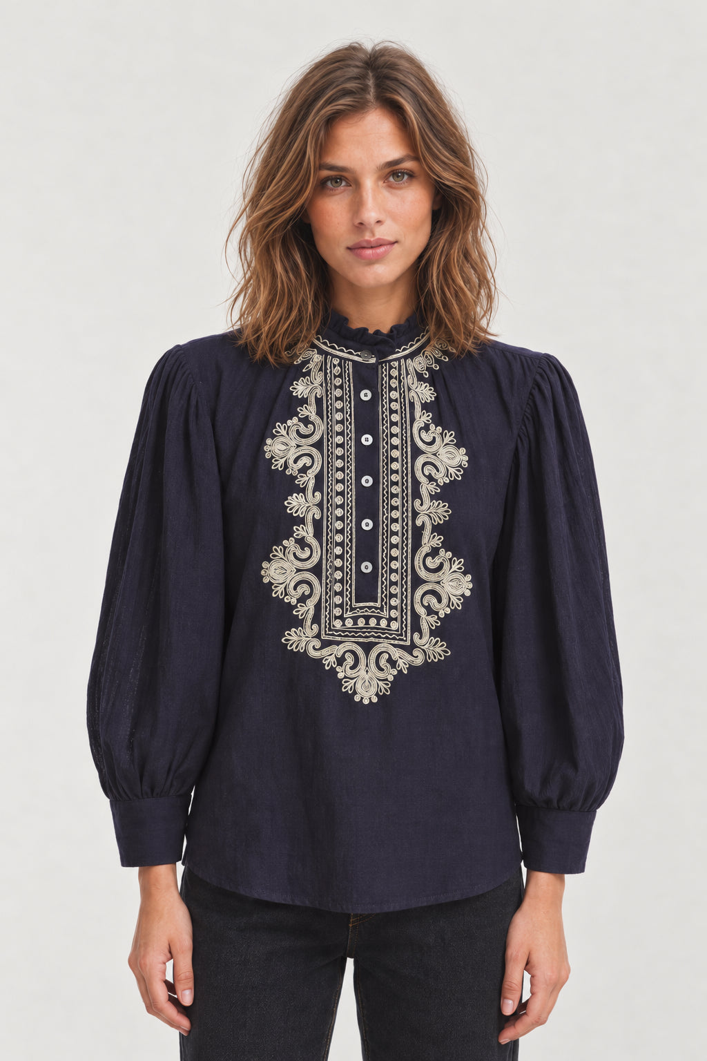 Antik Batik, Blusa in Crepe di Cotone con Ricami Florette