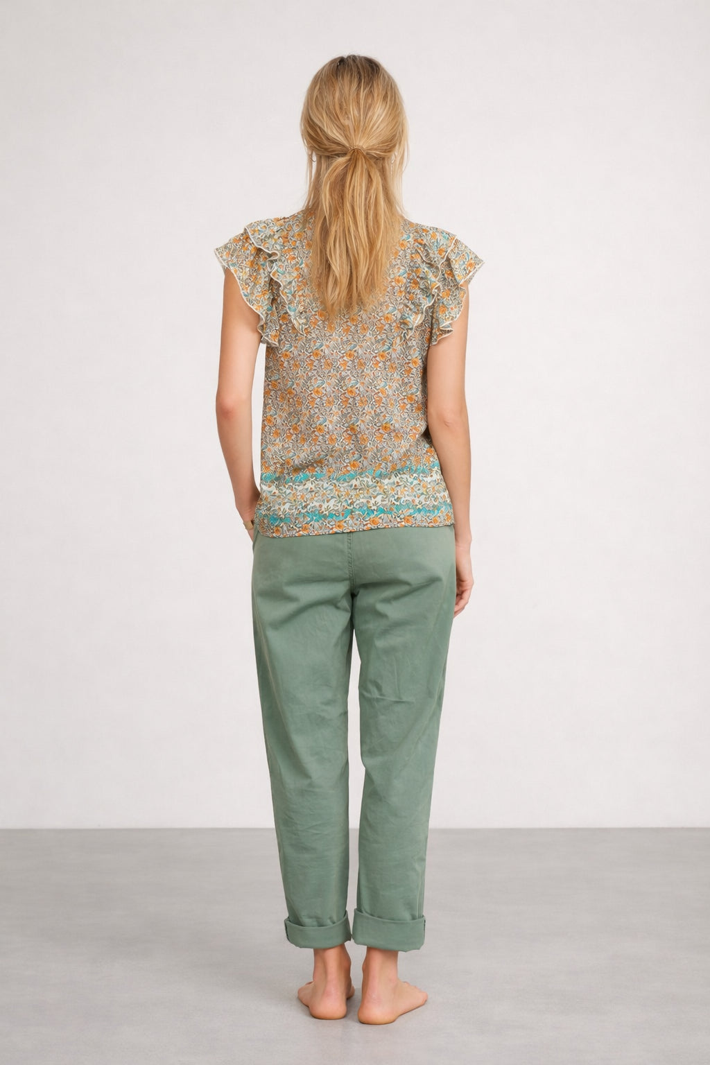 MA.BE Apparel, Top con Volants Fantasia Floreale Jaci