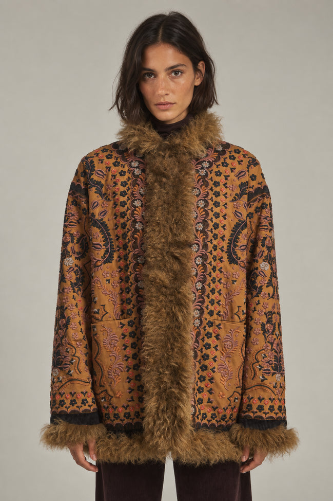 Antik Batik, Giaccone con ricami e pelliccia Ivan