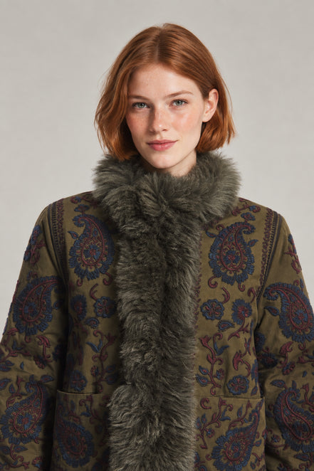 Antik Batik, Giaccone corto con ricami e pelliccia Pauline