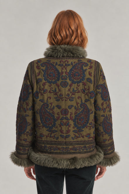 Antik Batik, Giaccone corto con ricami e pelliccia Pauline