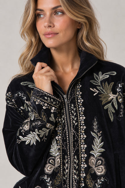 Scarlett Poppies, Bomber Corto  in Velluto Nero e Ricami a Mano