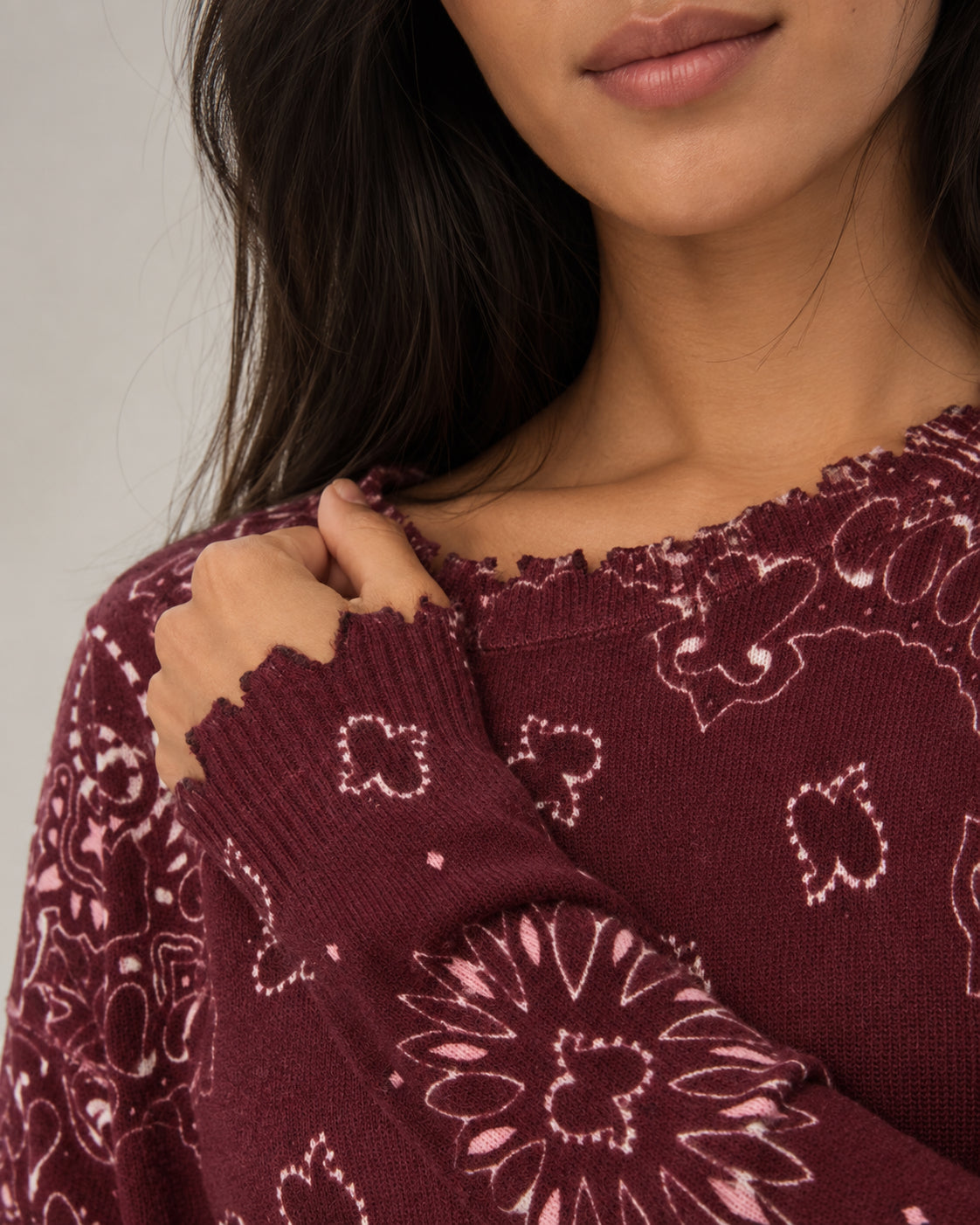 Kujten, Maglia in Cashmere Stampa Bandana
