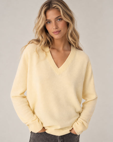 Kujten, Maglia in Cashmere  Scollo a V