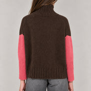 Inland, Maglione collo alto bicolore in cashmere con taschino