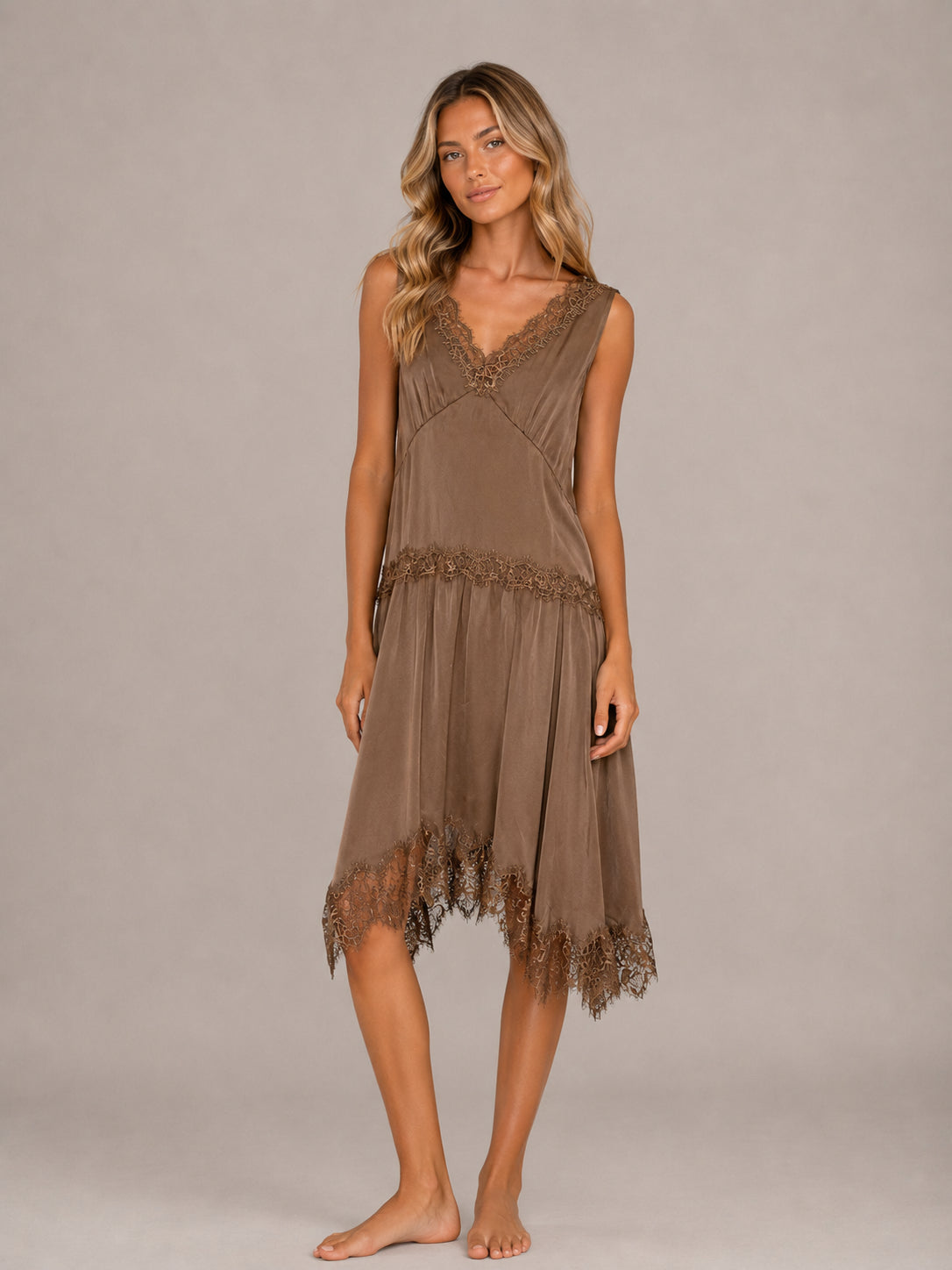 Xirena, Abito con Pizzo BronWyn