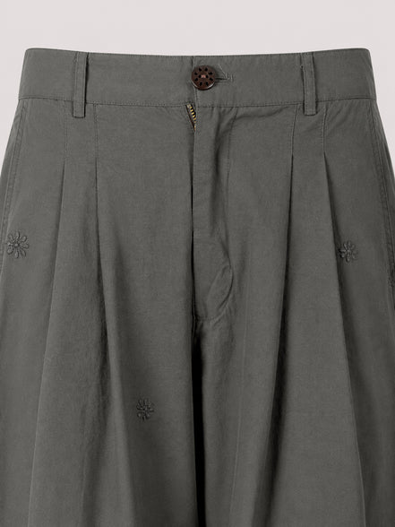 Maison Hotel, Pantalone Grigio  con Pences e Ricami Gilberto