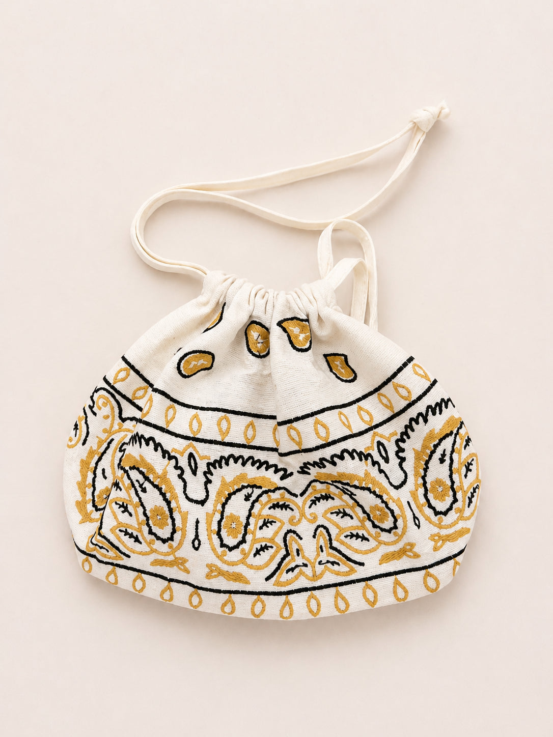 Orsina, Pochette Ricami Bandana