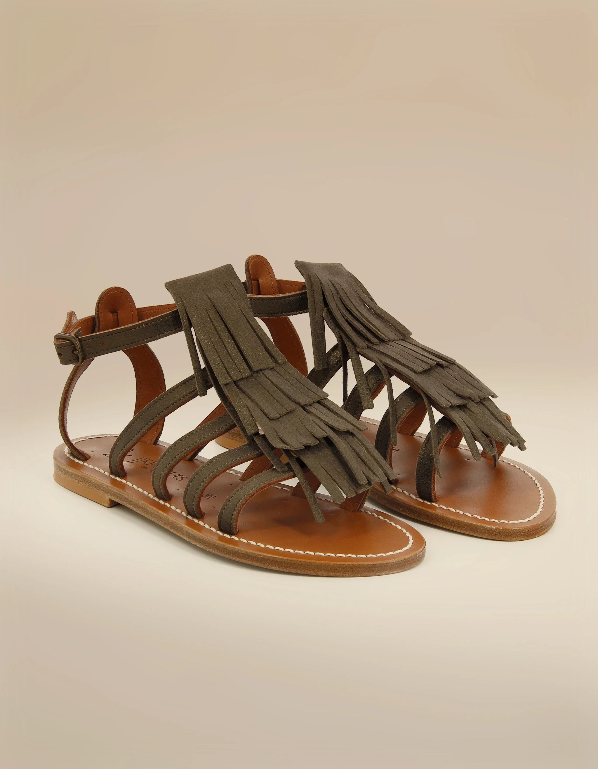 KJacques, Sandalo con Frange in Camoscio Fregate