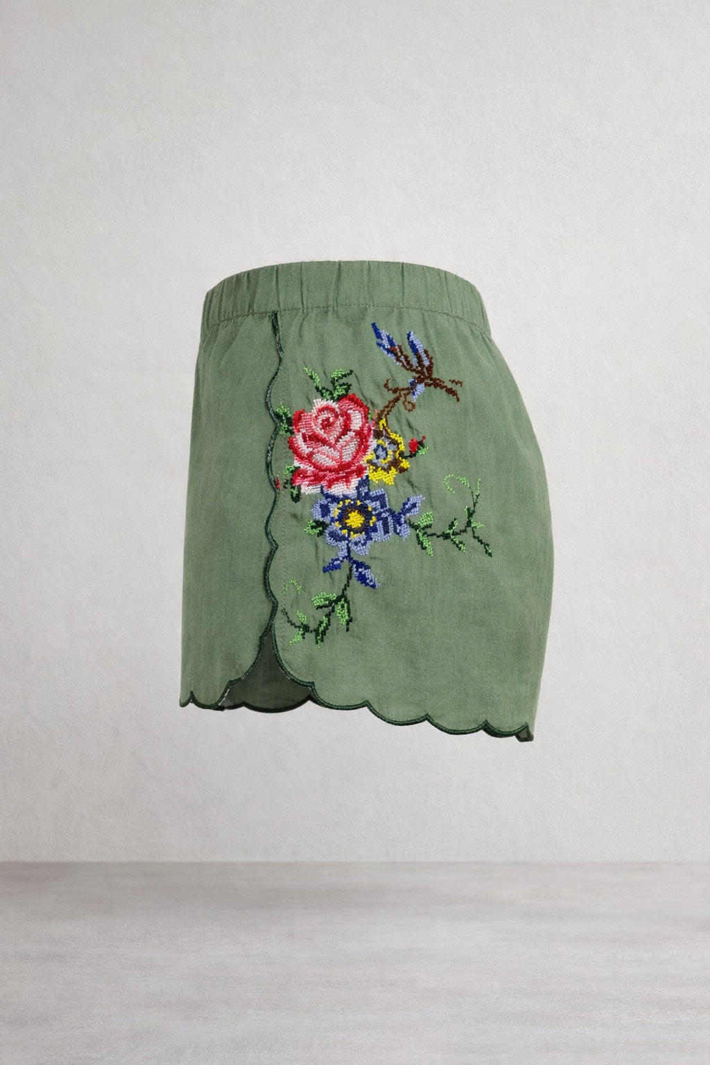 Orsina, Shorts con Rose Ricamate Punto Croce