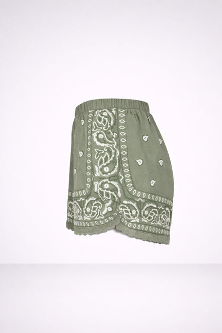 Orsina, Shorts con Ricami Bandana