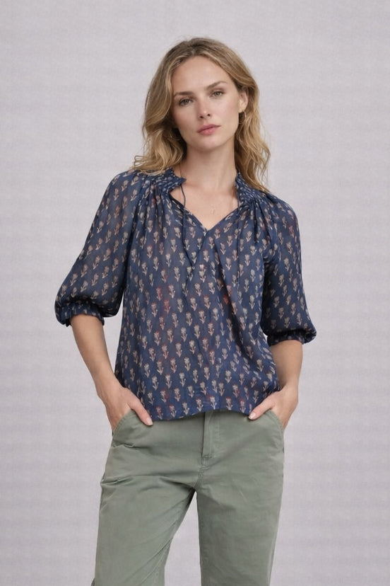 MA.BE Apparel, Blusa in Cotone Leggero Stampato Ari