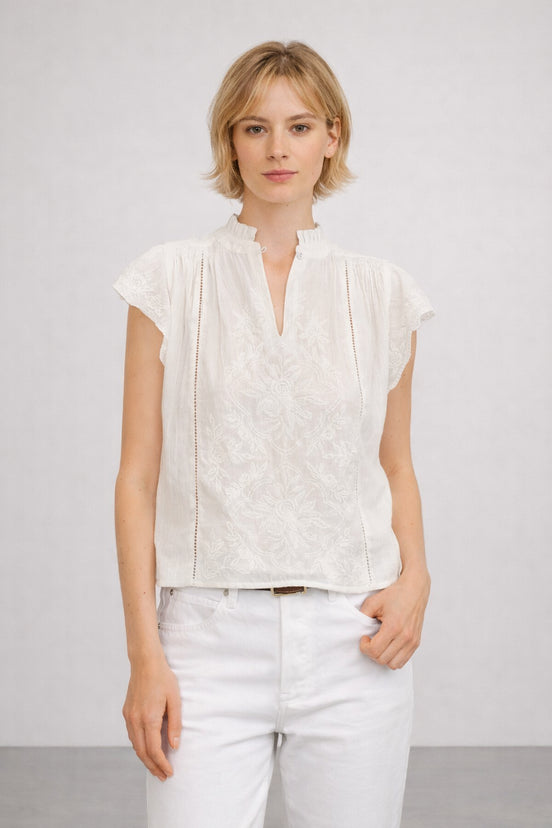 MA.BE Apparel,  Top Ecru con Pizzo e Ricamo Floreale Lilia