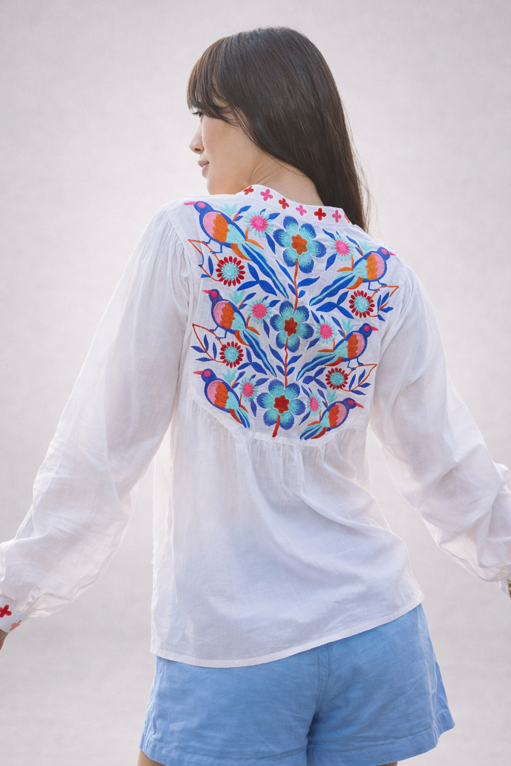 Blusa di Cotone con Ricami di Ucellini Blu Nimo with Love