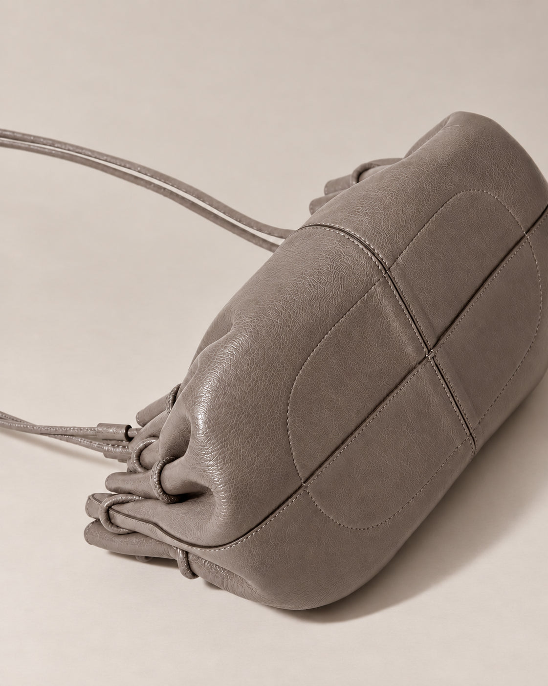 Hereu, Borsa a spalla in pelle lucida Arta