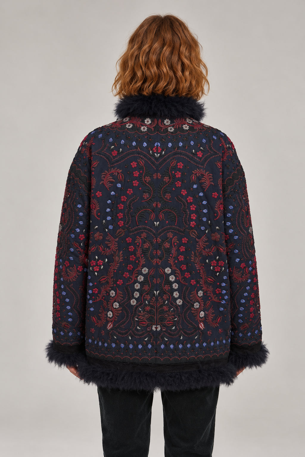 Antik Batik, Giaccone con ricami e pelliccia Ivan