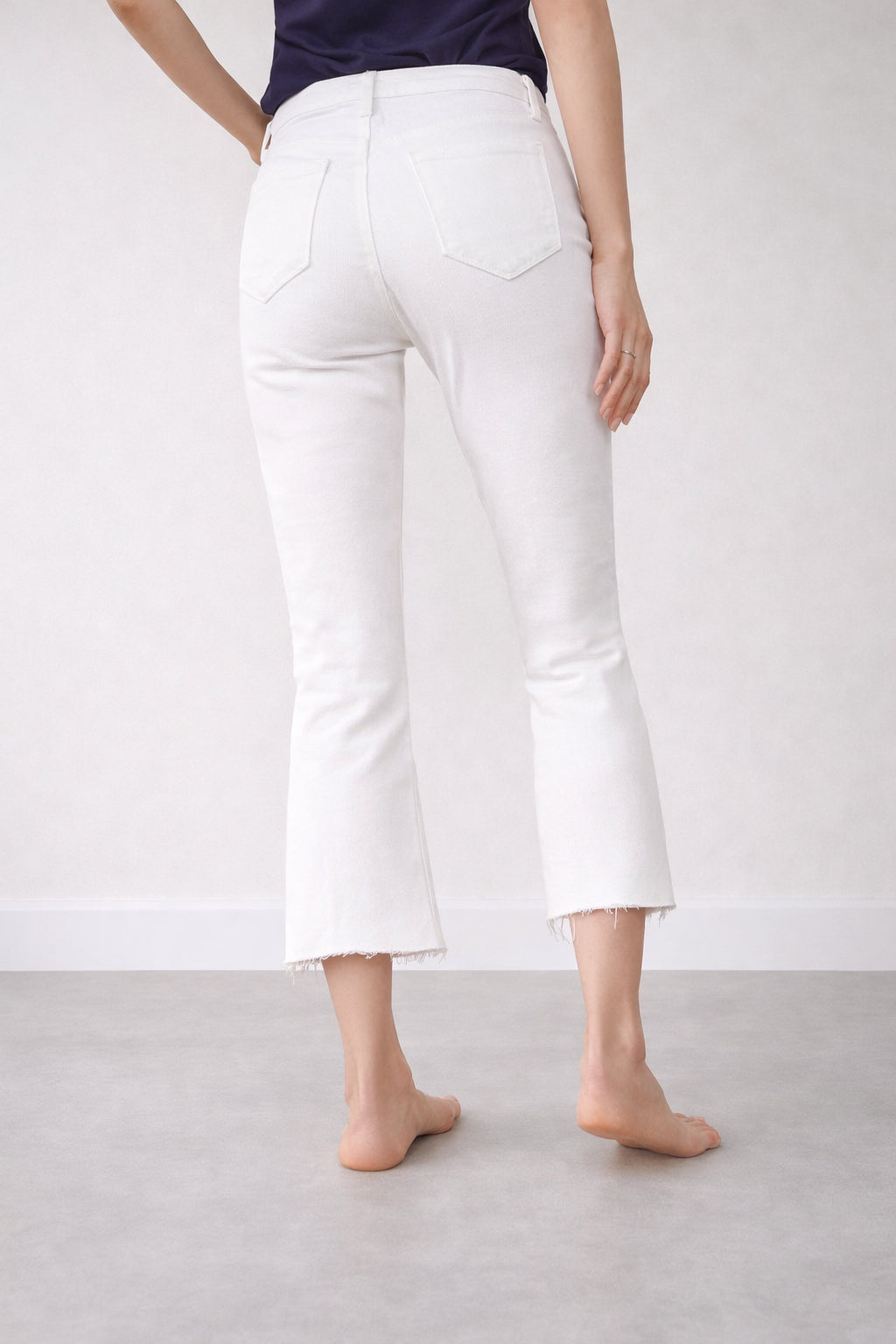 Denim Bianco Svasato Crop Vita Alta L'Agence