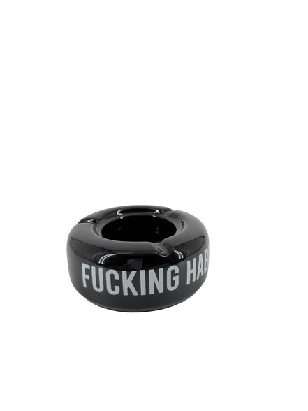 Posacere Fucking habits Fisura